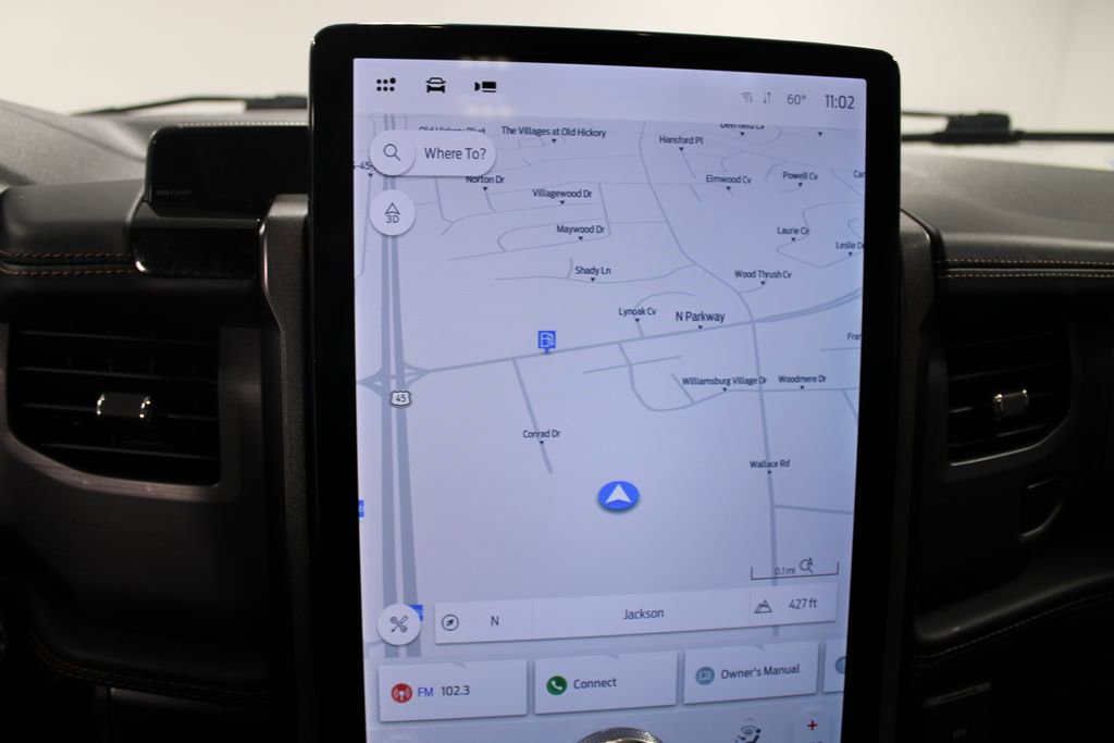 Used 2023 Ford Expedition Platinum image 34