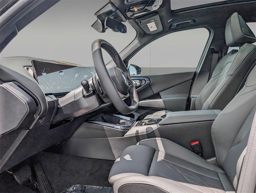 New 2025 BMW X3 xDrive30i w/ Premium Package image 10