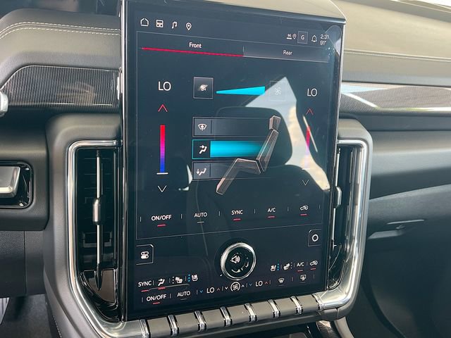 New 2026 GMC Yukon Elevation w/ Elevation Premium Package RWD image 11