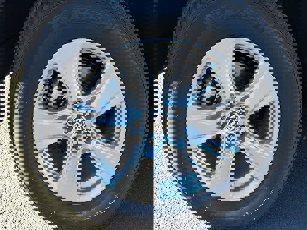 Used 2024 Toyota RAV4 XLE image 10