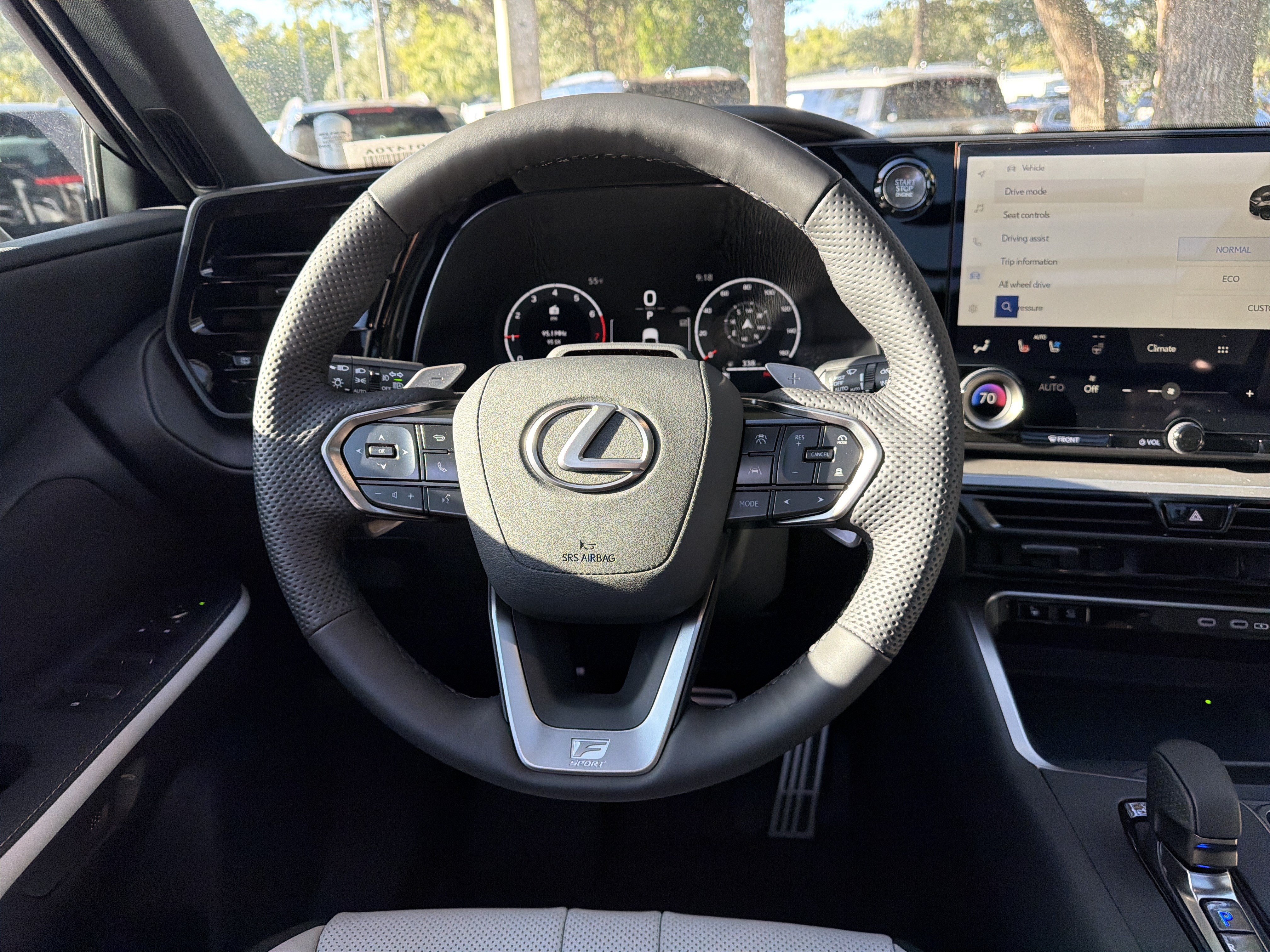 Certified 2026 Lexus TX 350 AWD w/ Technology Package image 31