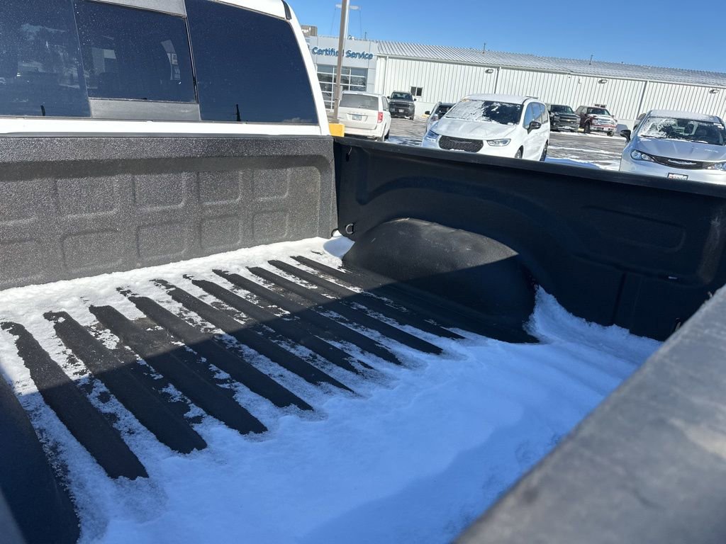 Used 2017 RAM 1500 Laramie w/ Convenience Group image 13