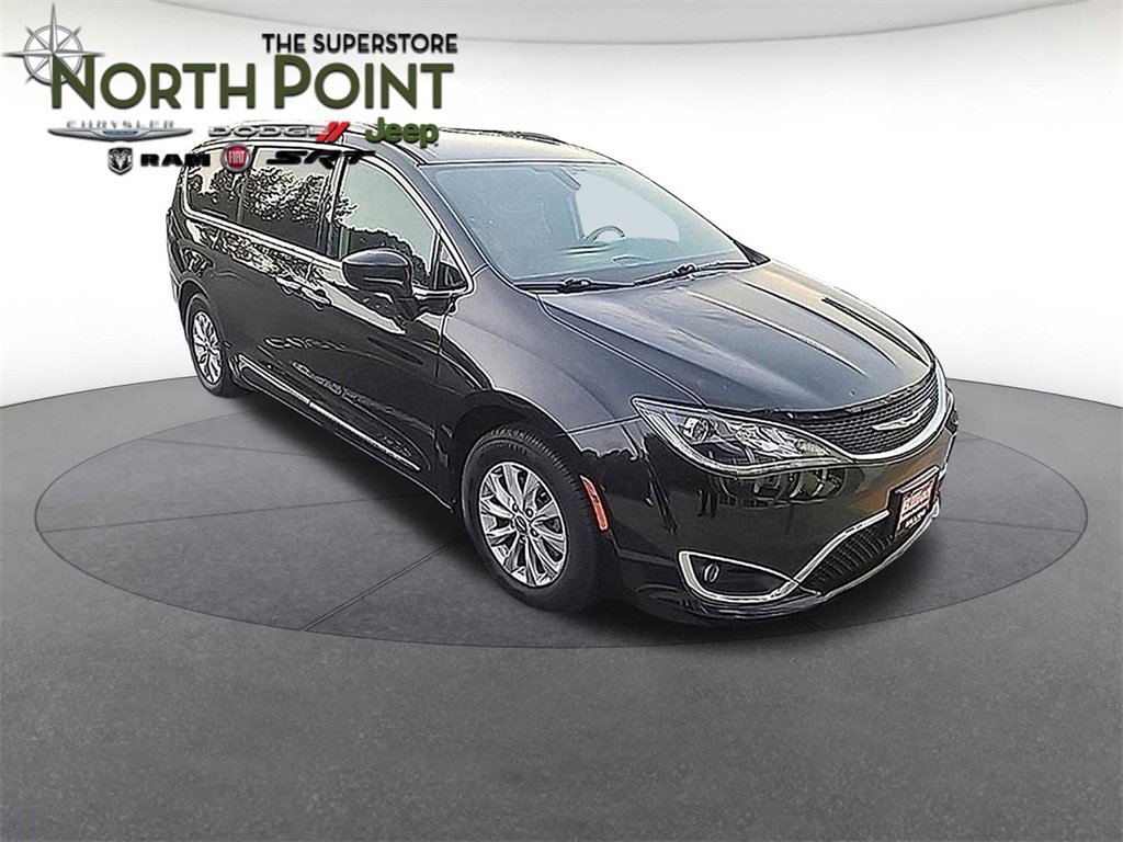 Used 2018 Chrysler Pacifica Touring-L Plus