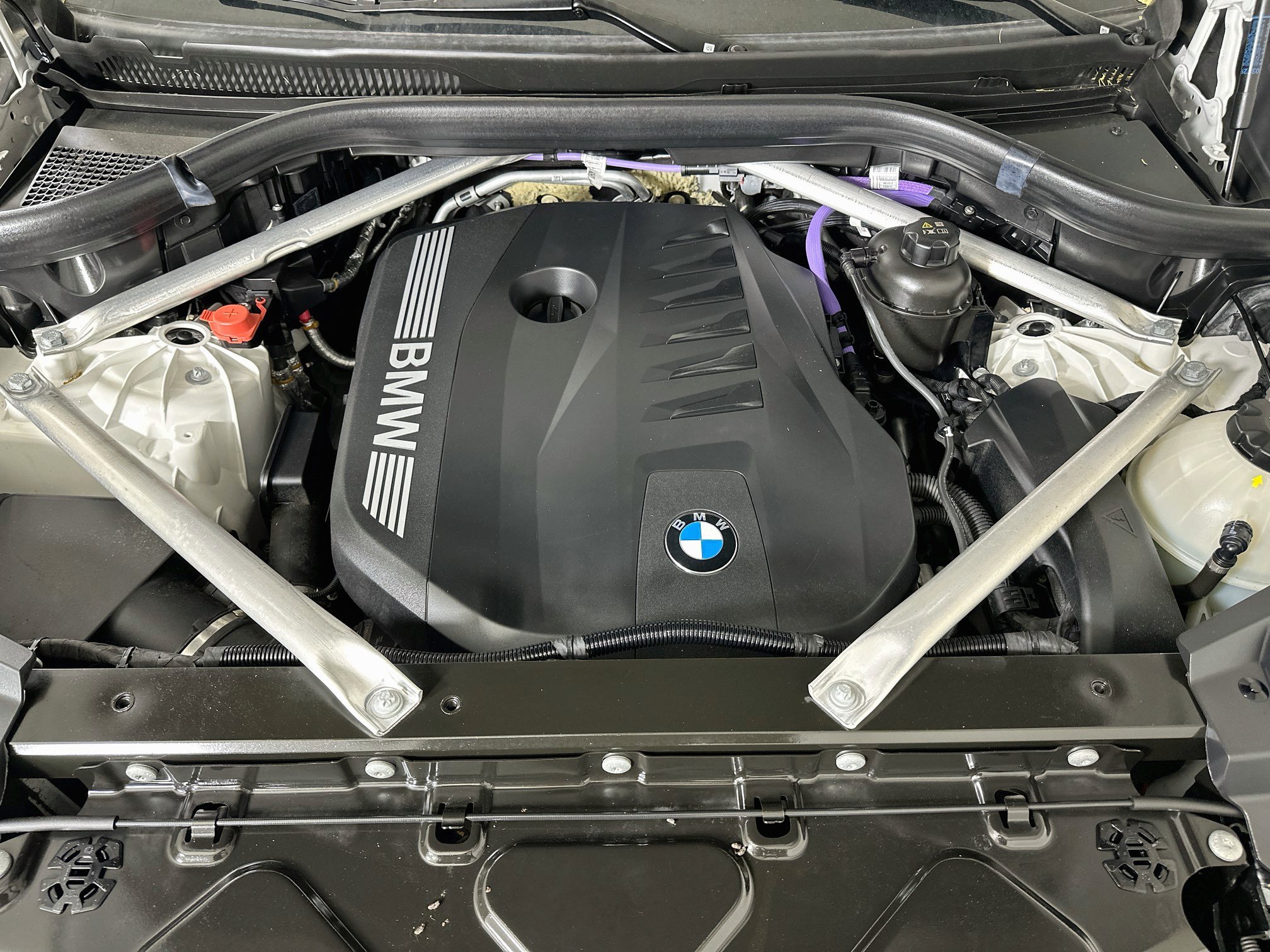 Used 2025 BMW X5 sDrive40i w/ Parking Assistance Package RWD image 35