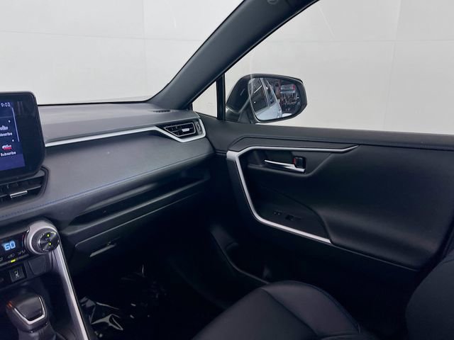 Used 2025 Toyota RAV4 XSE image 22