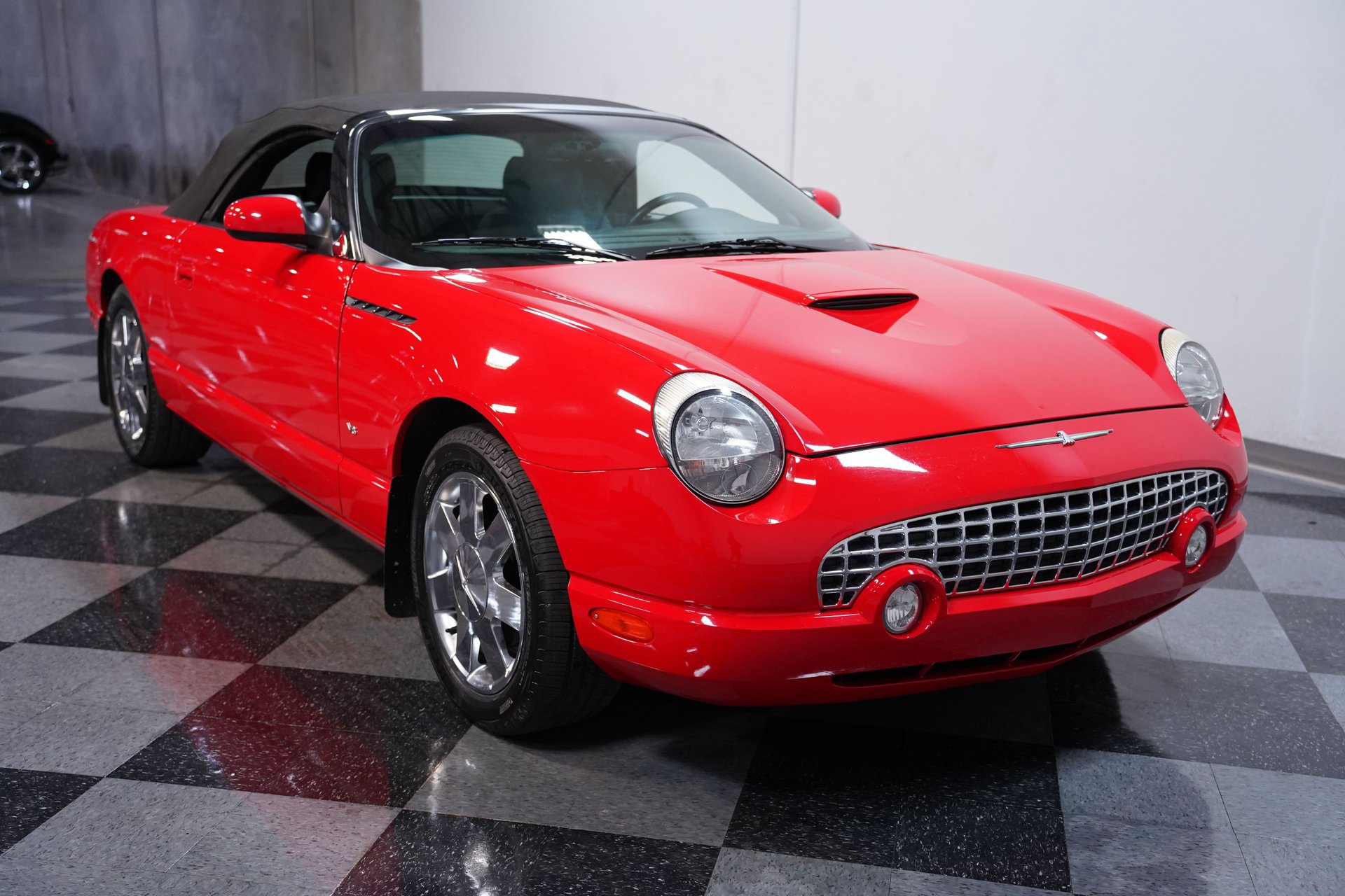 Used 2003 Ford Thunderbird RWD image 14