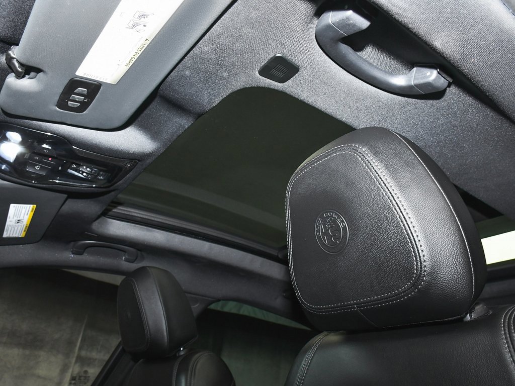 Used 2023 Alfa Romeo Stelvio Veloce image 51