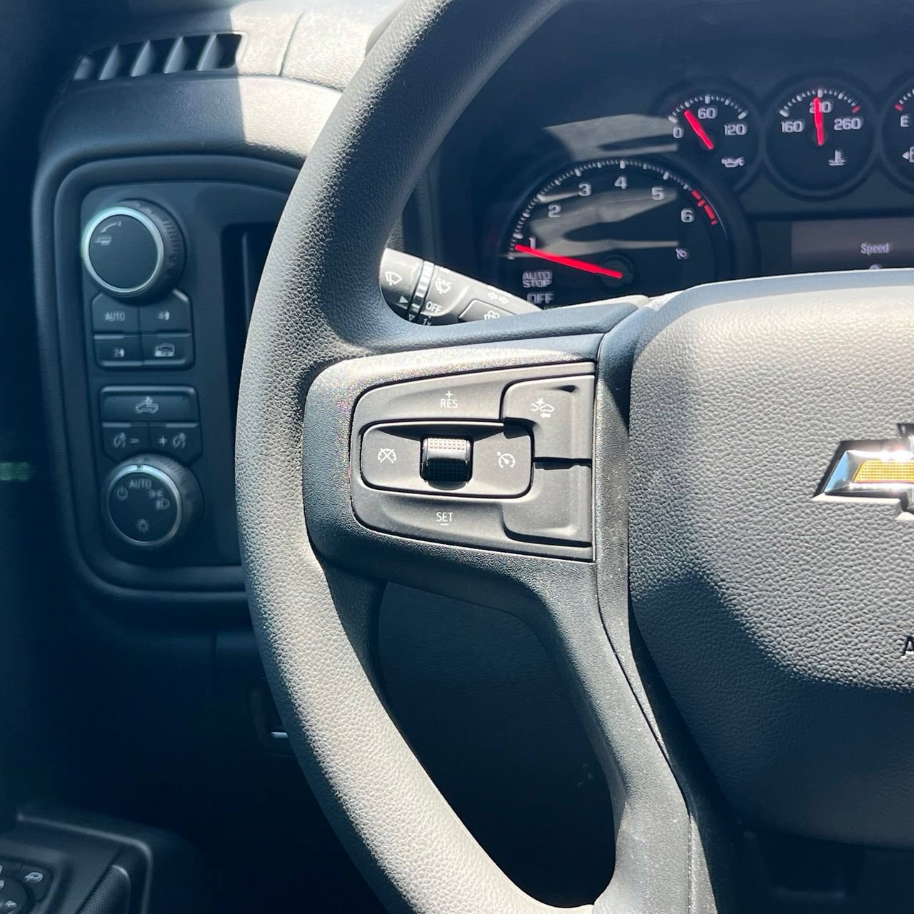 New 2026 Chevrolet Silverado 1500 Custom w/ LPO, Dark Essentials Package AWD/4WD image 14