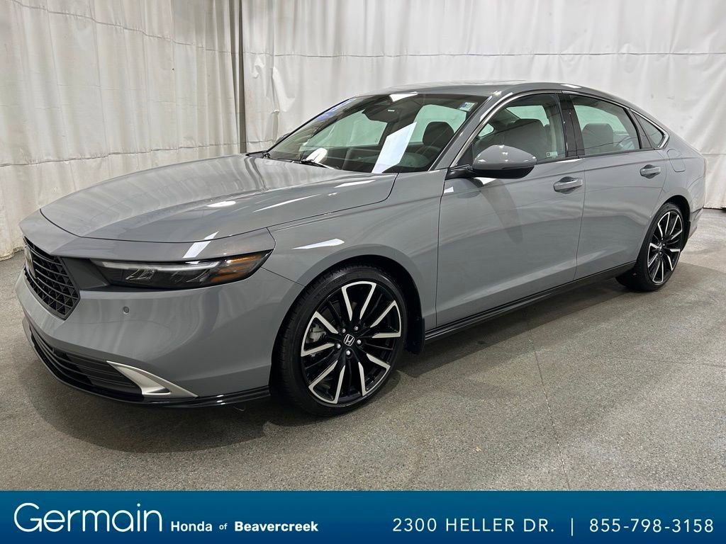 Certified 2025 Honda Accord Touring image 5