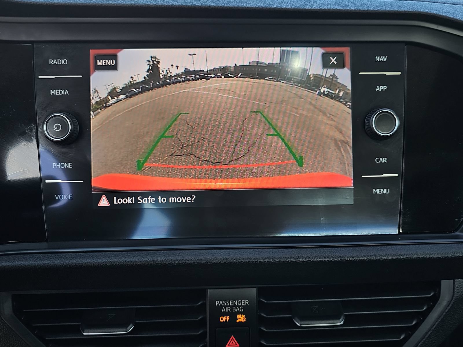 Used 2019 Volkswagen Jetta SEL Premium FWD image 22