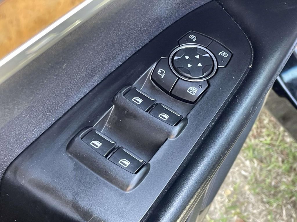 Used 2017 Lincoln MKX Reserve AWD/4WD image 15