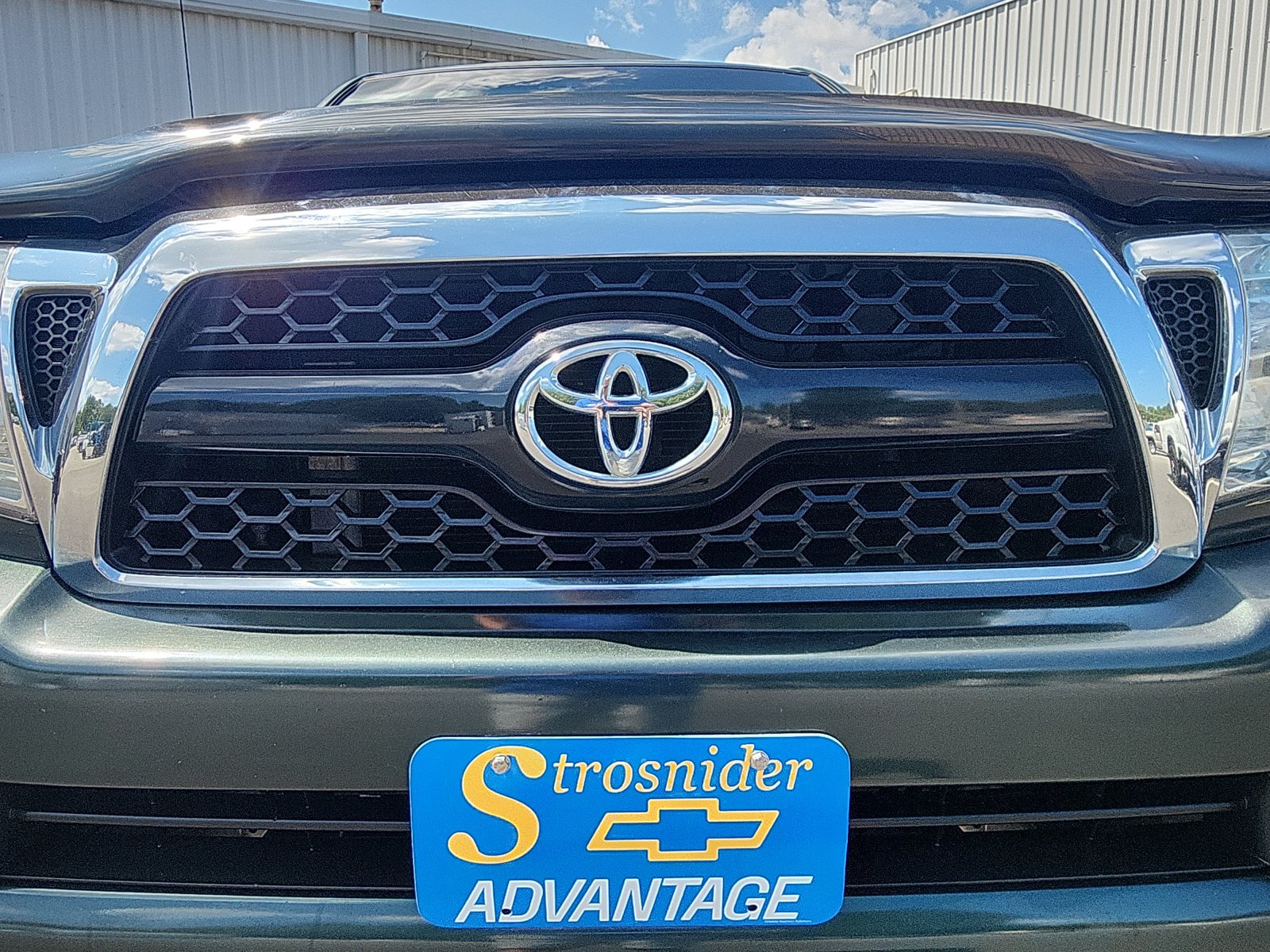 Used 2011 Toyota Tacoma 4x4 Access Cab V6 w/ SR5 Pkg #2 image 14