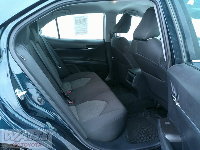Used 2021 Toyota Camry LE image 24