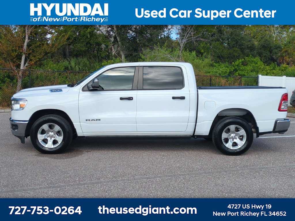 Used 2024 RAM 1500 Big Horn w/ Trailer Tow Group AWD/4WD image 2