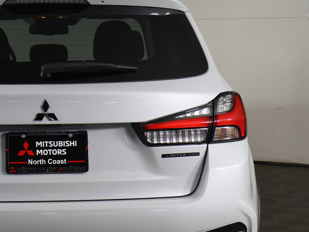 New 2027 Mitsubishi Outlander Sport LE FWD image 13