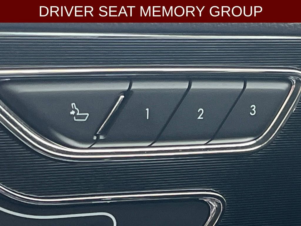 Certified 2023 Lincoln Corsair Reserve image 30