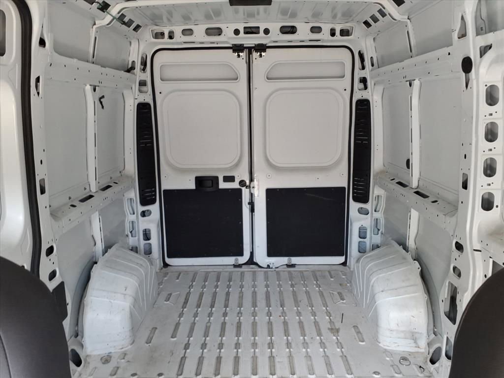 Used 2025 RAM ProMaster 2500 w/ Convenience Group FWD image 25