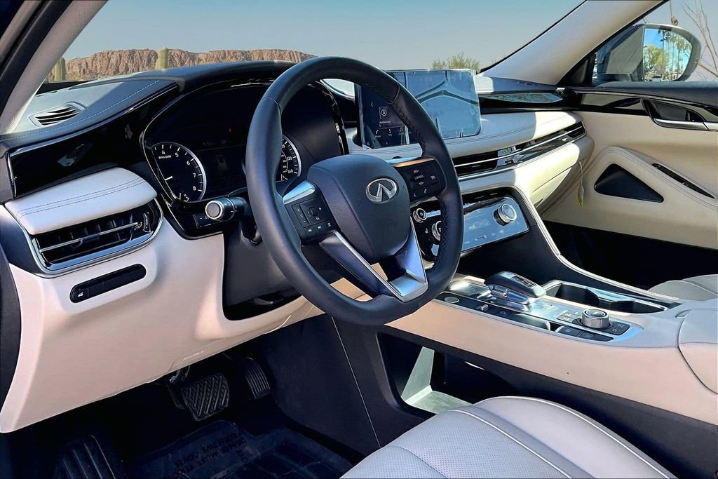 Used 2025 INFINITI QX60 Pure FWD image 14