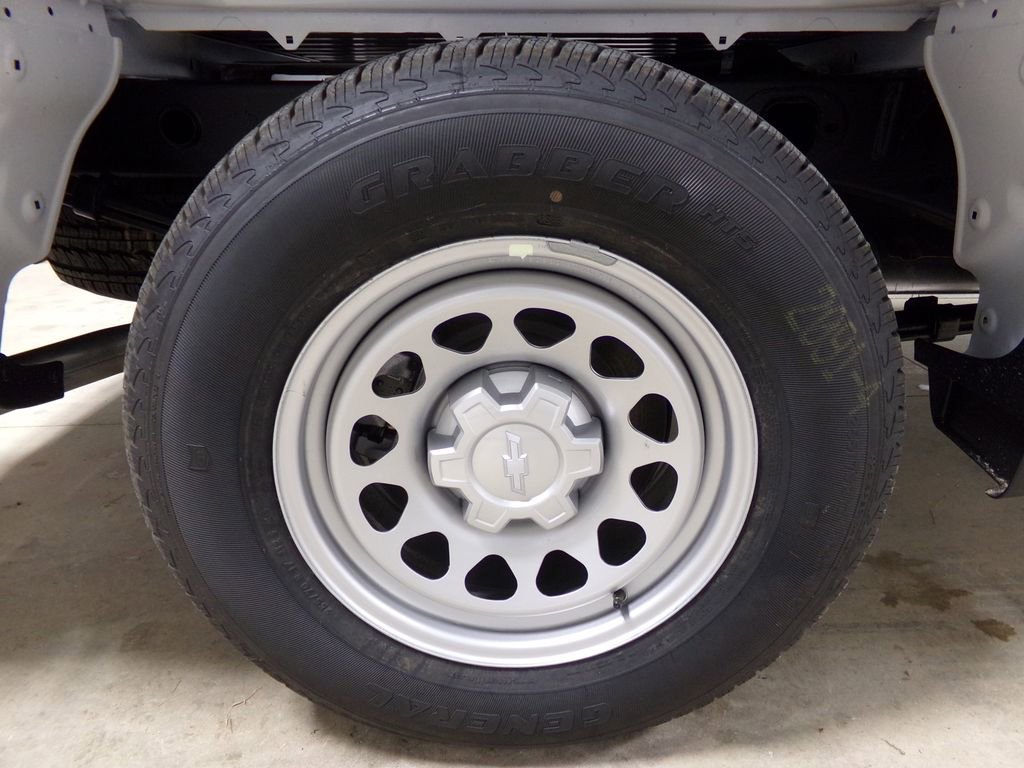 New 2026 Chevrolet Silverado 1500 W/T w/ WT Value Package image 31