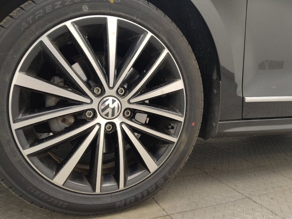 Used 2018 Volkswagen Jetta SEL image 31