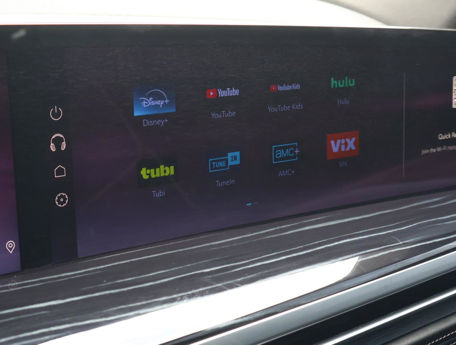 Certified 2025 Cadillac Escalade Sport w/ Touring Package image 34