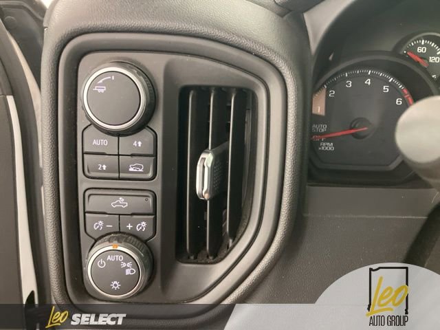 Used 2020 Chevrolet Silverado 1500 Custom w/ Custom Value Package AWD/4WD image 12