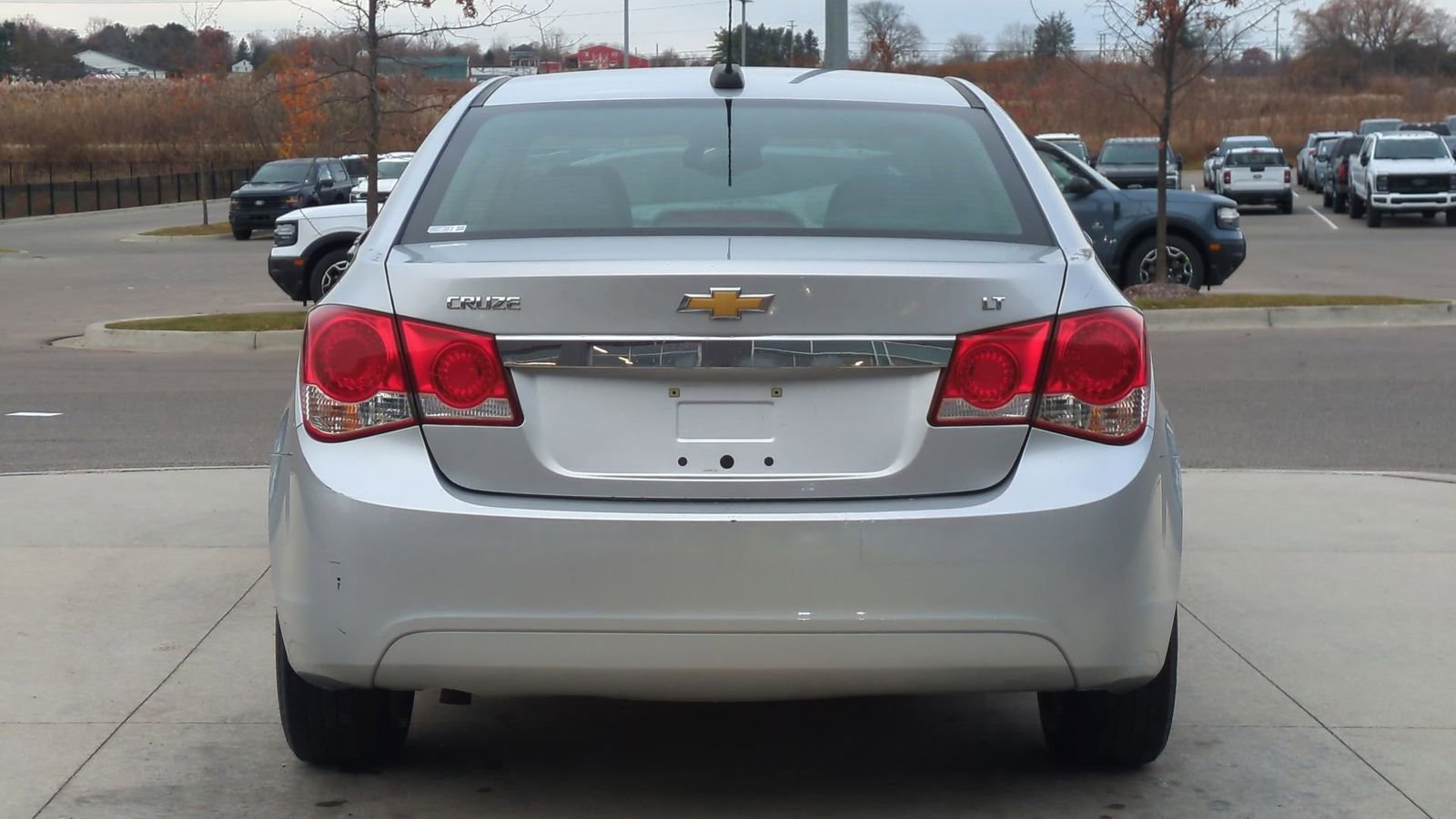 Used 2016 Chevrolet Cruze LT image 4