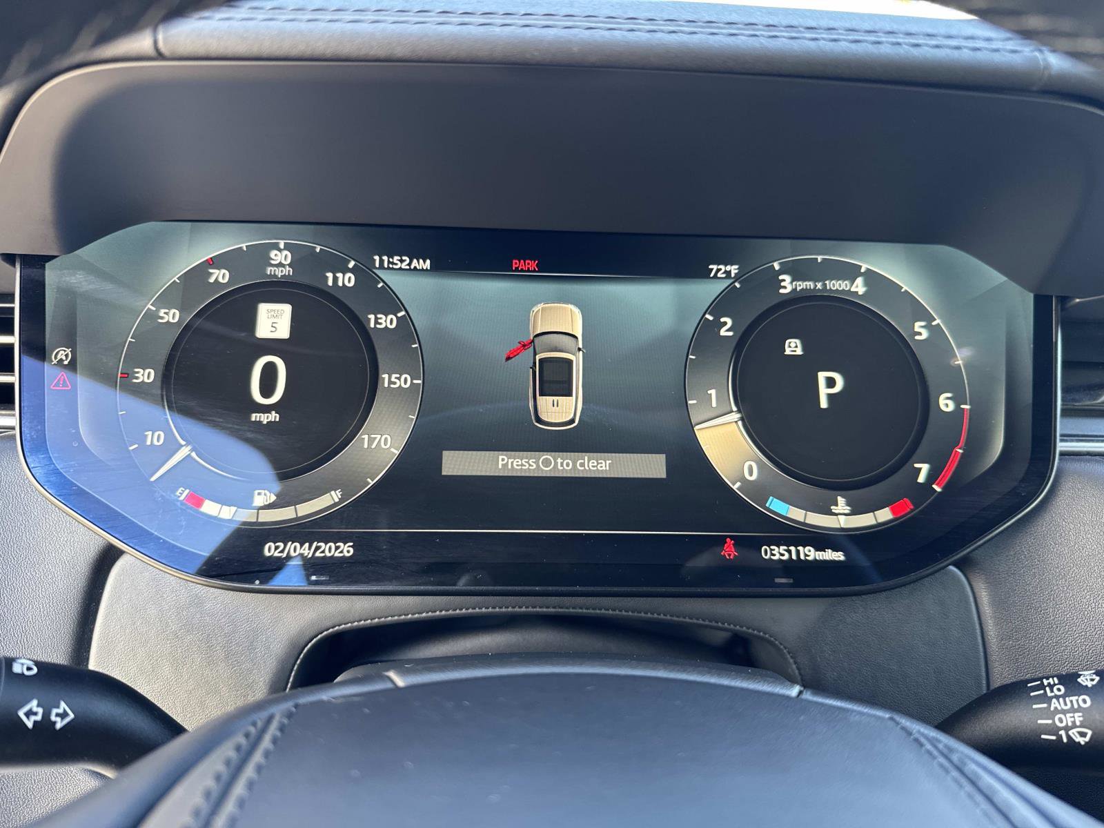 Certified 2023 Land Rover Range Rover SE image 31