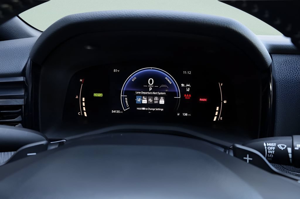 Used 2025 Toyota Camry SE FWD image 31