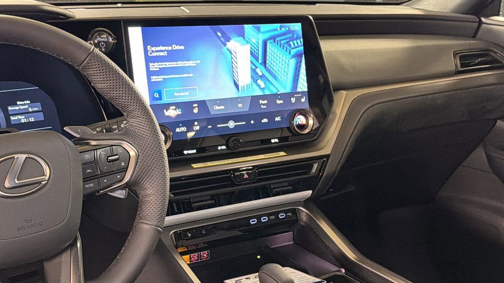 New 2026 Lexus TX 500h AWD image 13