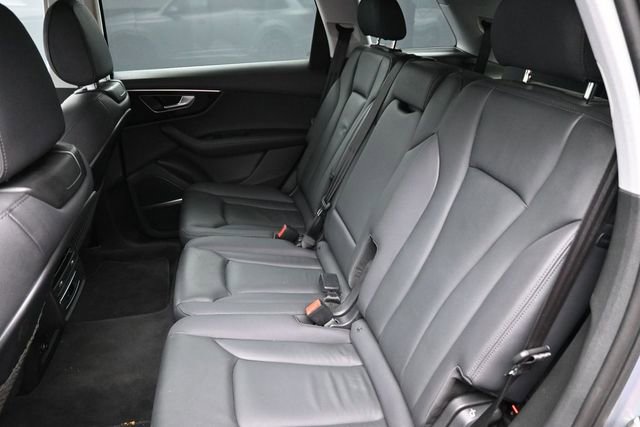 Used 2023 Audi Q7 2.0T Premium Plus w/ Premium Plus Package AWD/4WD image 17