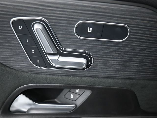 Certified 2023 Mercedes-Benz GLB 250 image 21