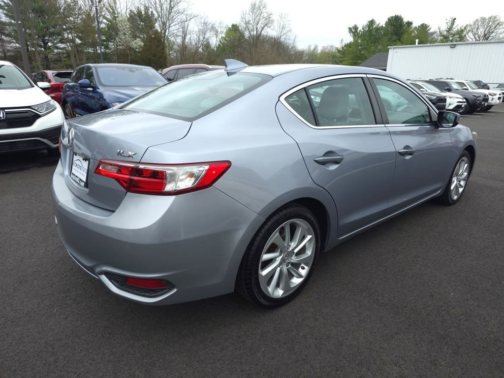 Used 2016 Acura ILX image 4
