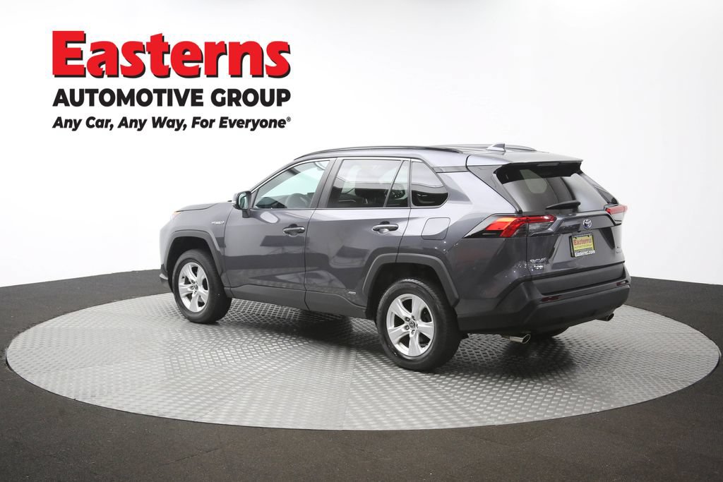Used 2021 Toyota RAV4 XLE AWD/4WD image 63