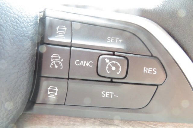 New 2025 Jeep Grand Cherokee Limited w/ Trailer Tow Package image 25