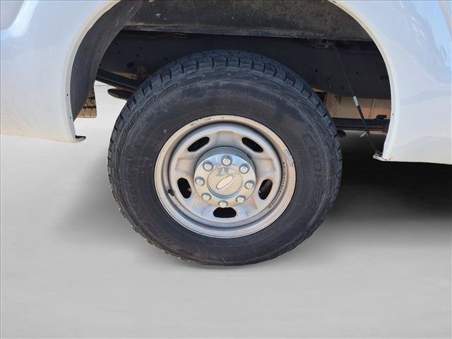 Used 2014 Ford F250 XL w/ Power Equipment Group RWD image 14