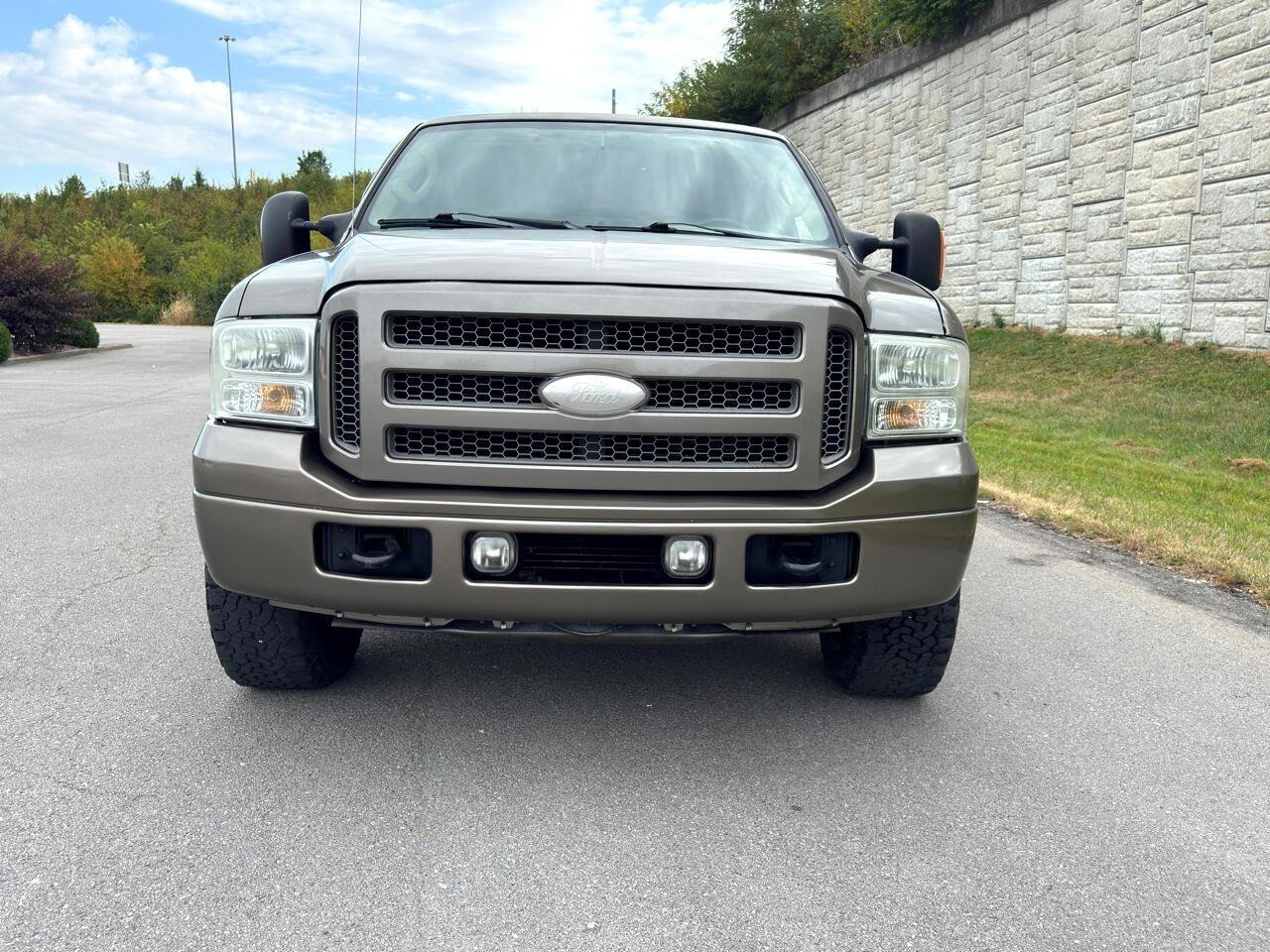 Used 2005 Ford Excursion Eddie Bauer AWD/4WD image 8