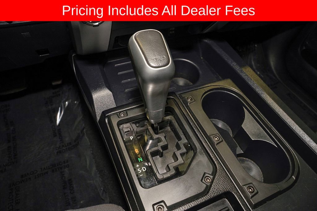 Used 2019 Toyota Tundra SR5 w/ TRD Sport Package AWD/4WD image 15