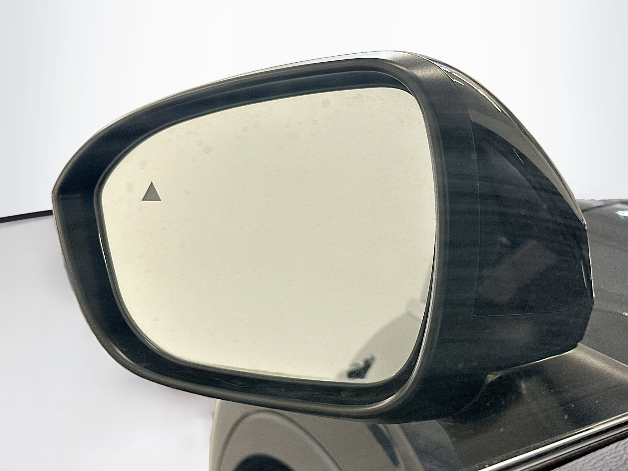 Used 2025 Mitsubishi Outlander SEL AWD/4WD image 16