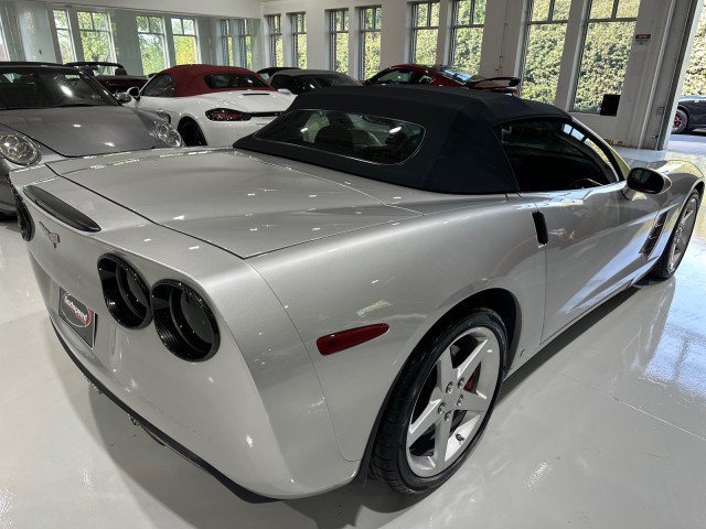Used 2006 Chevrolet Corvette Convertible w/ Preferred Equipment Group RWD image 11