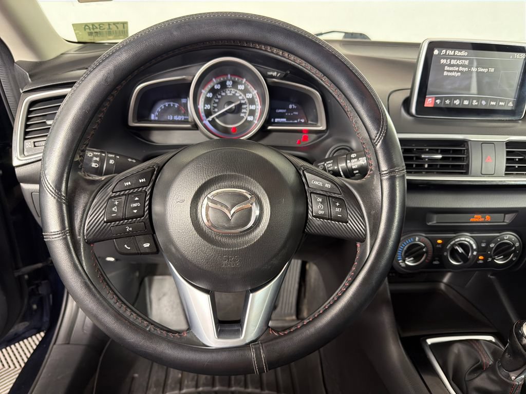 Used 2015 MAZDA MAZDA3 i Touring FWD image 11