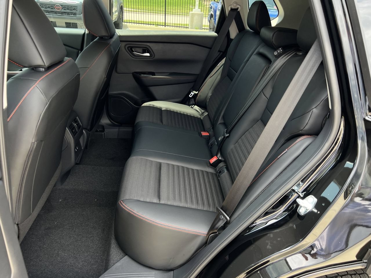 New 2026 Nissan Rogue SV AWD/4WD image 13