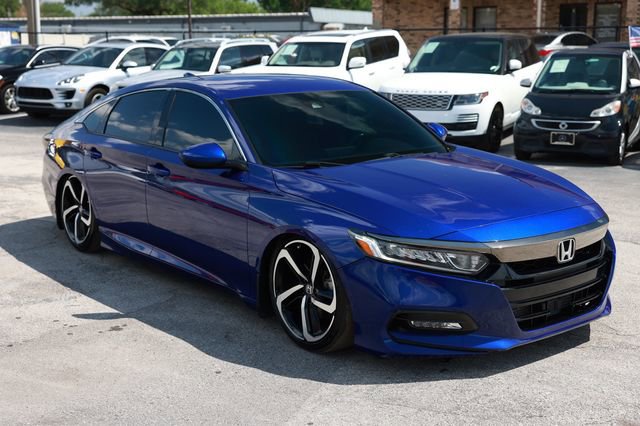Used 2018 Honda Accord Sport image 18