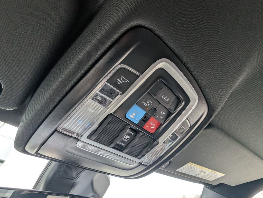 New 2026 RAM 1500 4x4 Crew Cab image 35