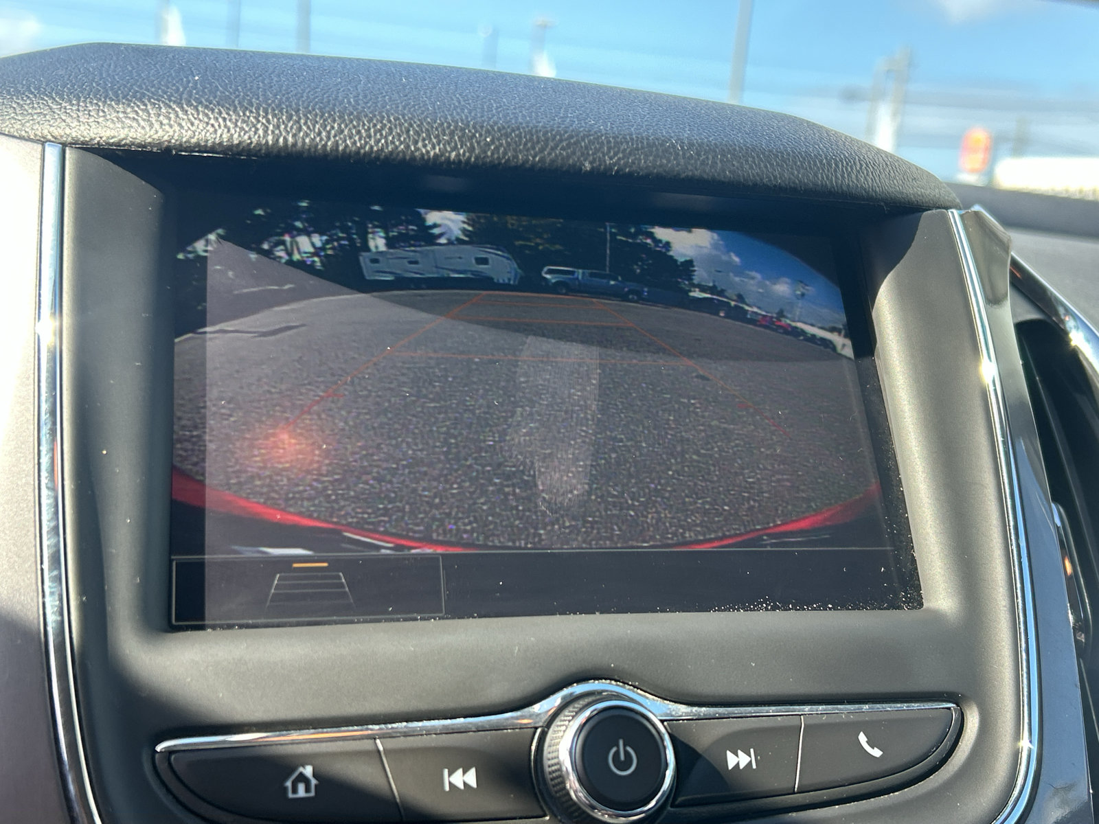 Used 2019 Chevrolet Cruze LS w/ LS Convenience Package FWD image 21
