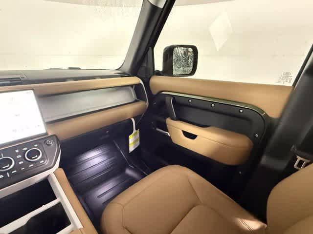 New 2026 Land Rover Defender 110 S AWD/4WD image 18