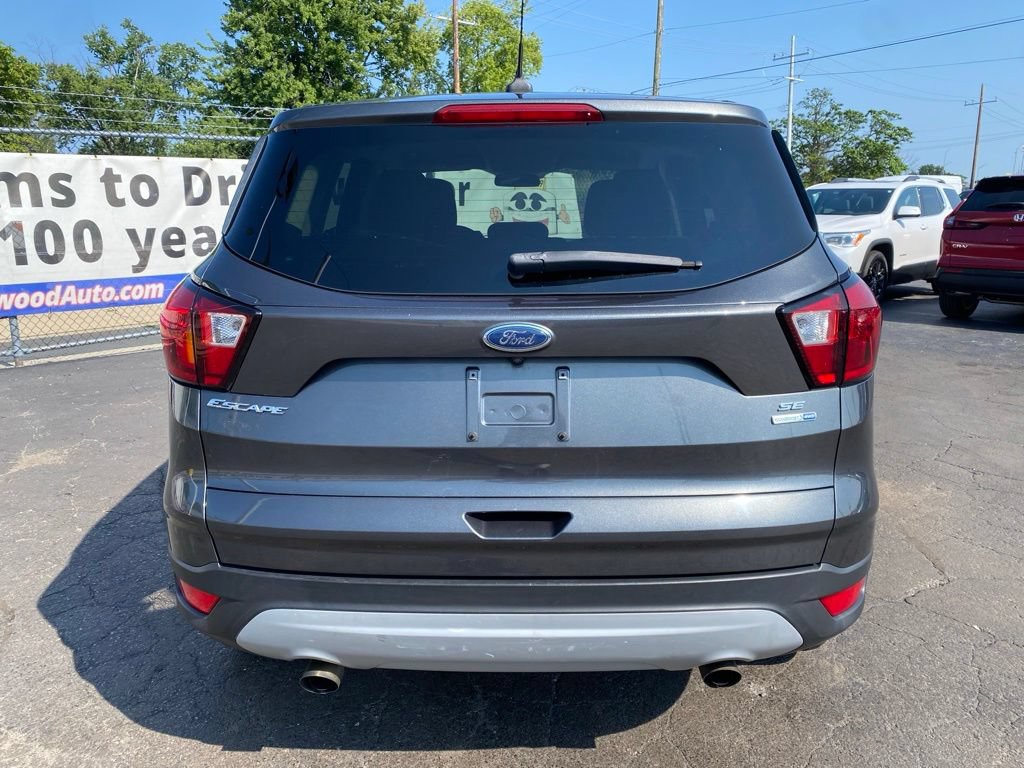 Used 2019 Ford Escape SE AWD/4WD image 3