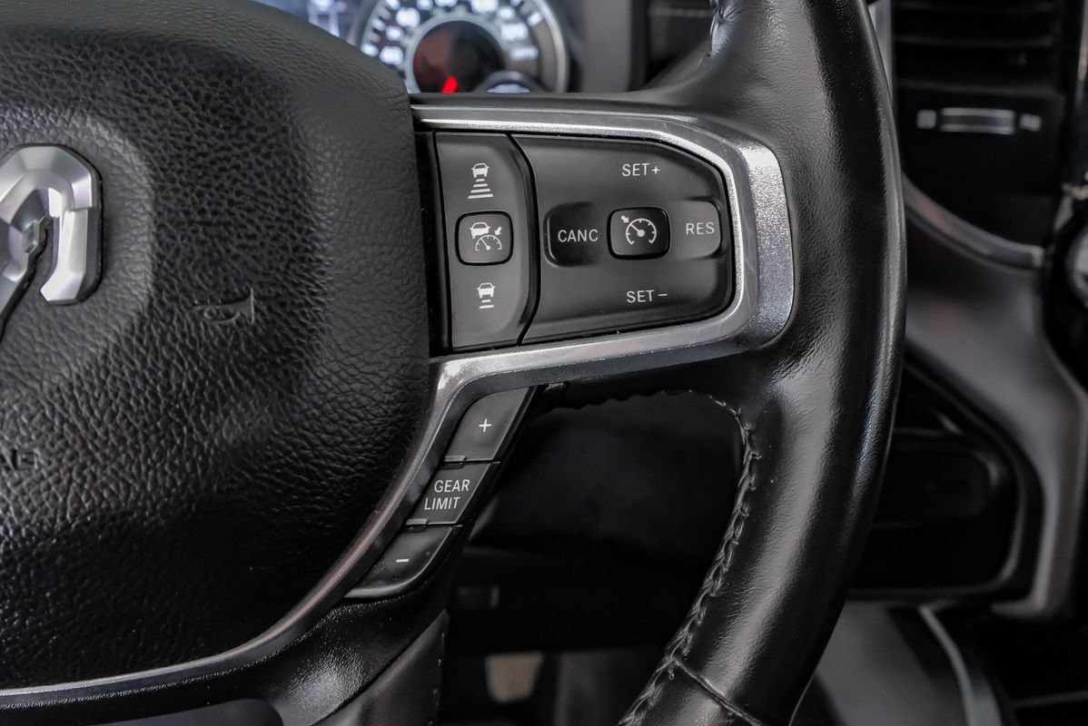 Used 2023 RAM 3500 Laramie AWD/4WD image 17