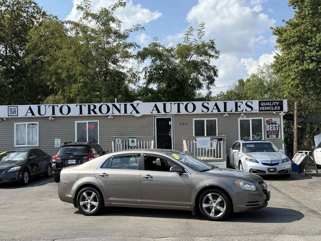 Used 2011 Chevrolet Malibu LT