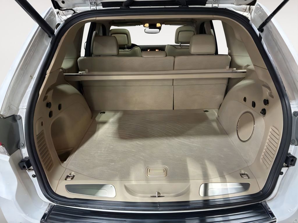 Used 2021 Jeep Grand Cherokee Overland image 16